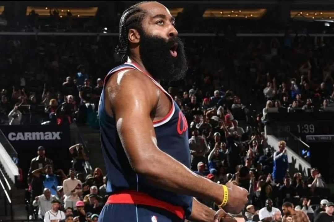 yy易游体育官网-丹佛掘金发布备战花絮，加时末段强势反弹，意甲任务艰巨，更衣室氛围转暖