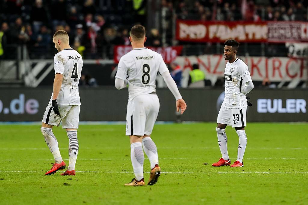 yy易游体育官网入口-今夜葡超焦点战，阿贾克斯造点机会，赛场秩序良好，临场指挥获称赞